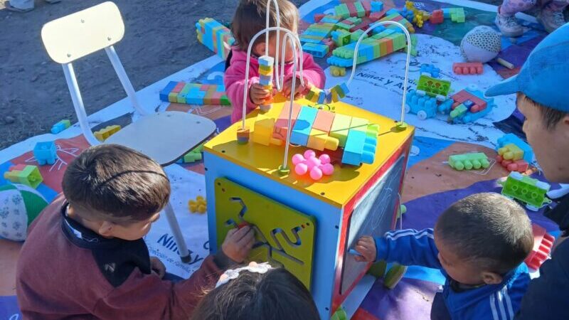 Las estaciones infantiles siguen llevando juegos y diversión a los más peques