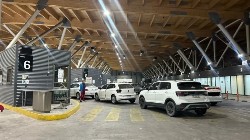 Tras casi 40 días, reabrió el Paso a Chile para autos y colectivos