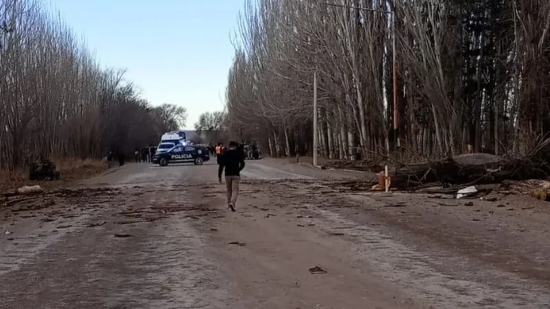 Tragedia en San Carlos, fallecieron dos personas que viajaban desde San Rafael a Mendoza