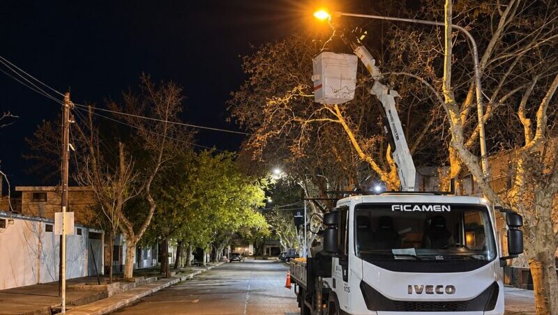 Más equipos Led: ahora se sumó el cuadrante de Mitre, Edison, San Martín y A. del Valle