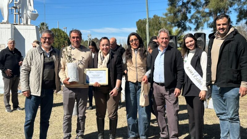 San Rafael homenajeó a sus agricultores y reivindicó el valor de quienes siguen produciendo pese a las adversidades