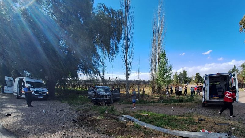 Choque fatal en Ruta Nacional 143 y calle Cubillos: dos muertos