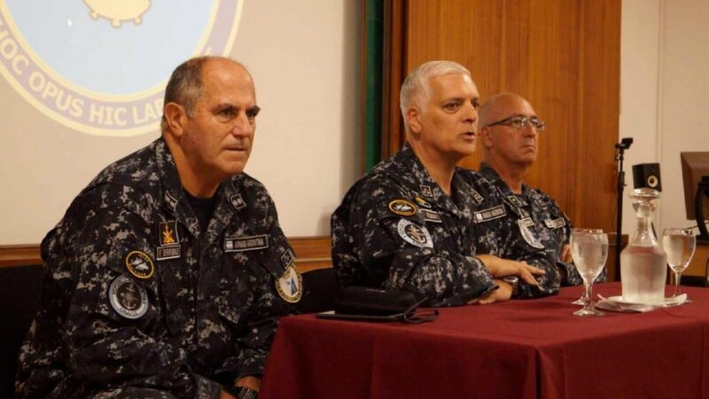 Escándalo en la Armada: denuncian sobresueldos por más de 1600 millones