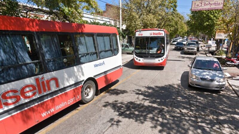 El municipio pidió a transporte reestablecer tres paradas de colectivos tras una solicitud de vecinos y comerciantes