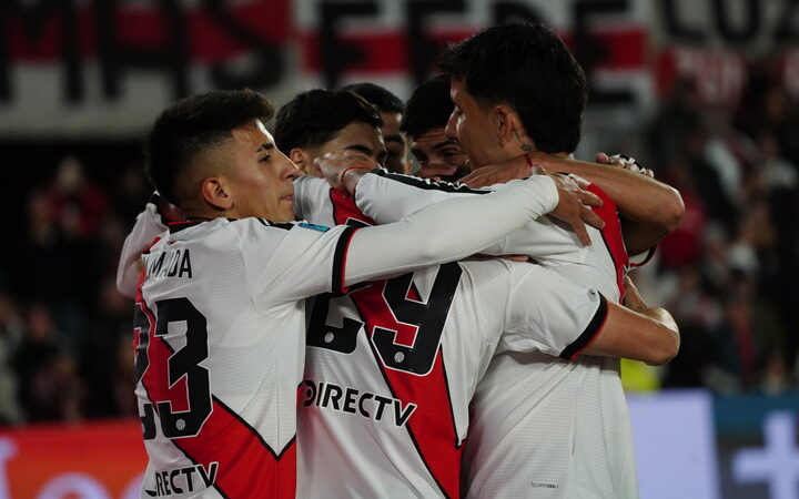 Buen triunfo de River: 3-1 a Independiente Rivadavia y vuelve a soñar