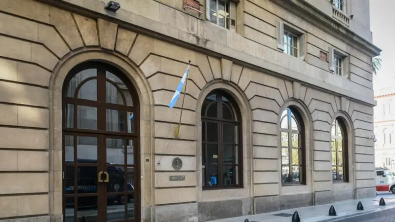 La SIDE creó un curso para ingresar a la carrera de inteligencia y detalló los requisitos para entrar