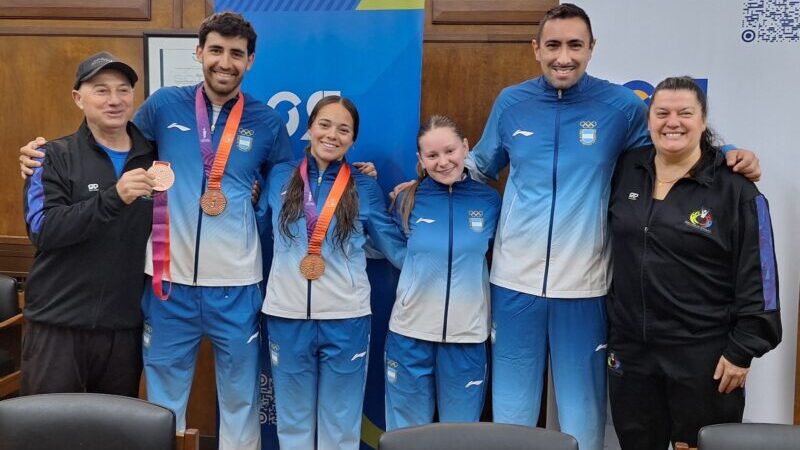 El municipio reconoció a los atletas sanrafaelinos que participaron en los Juegos Sanmartinianos de Santa Fe