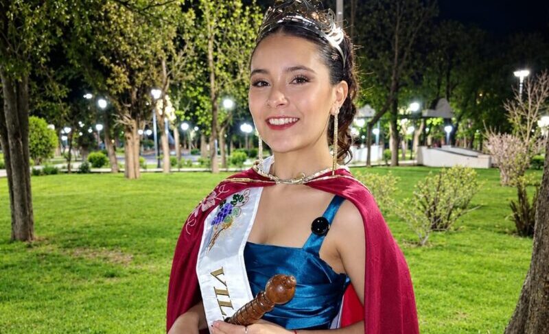 Valentina Abril Cobos Gómez nueva representante de la Villa 25 de Mayo