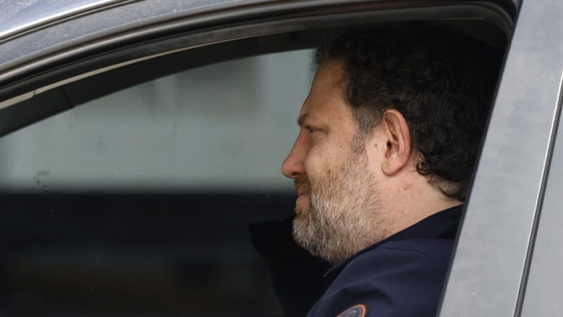 El New York Times reveló que el estratega digital de Milei se enamoró de una IA