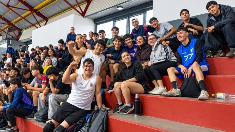 Deporte, encuentro y competencia: así se vive la semana universitaria