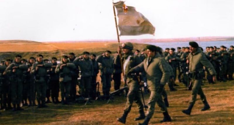 36 soldados, 12 horas de combate y siete muertos: el infierno de Pradera del Ganso