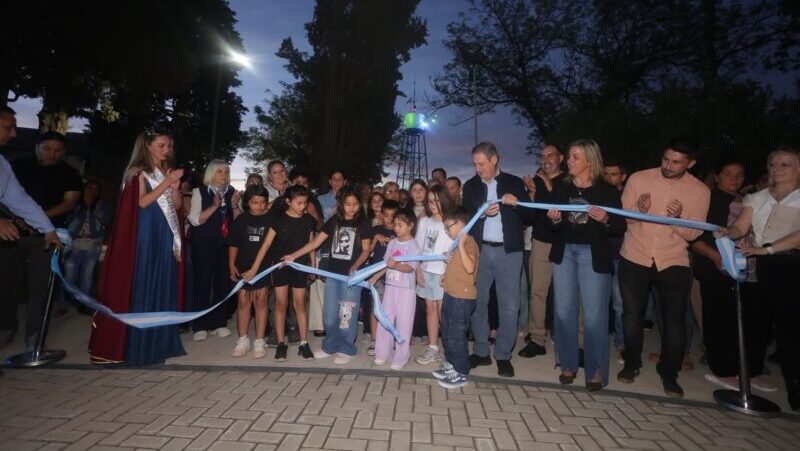 El municipio inauguró la renovada plaza Julio Ruíz de Atuel Norte: un nuevo espacio para el encuentro de los vecinos
