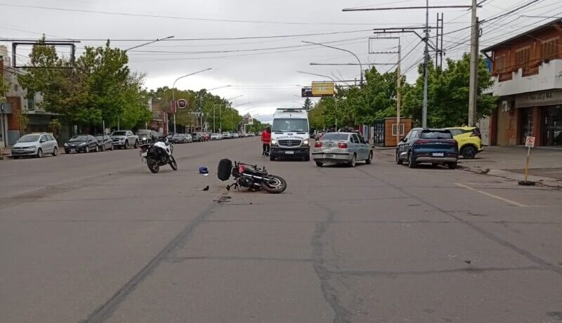 Otro motociclista herido de gravedad en un siniestro vial