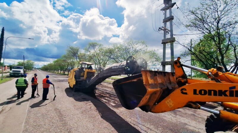 El municipio repavimenta y ensancha la avenida Rawson entre Rivadavia y Las Vírgenes